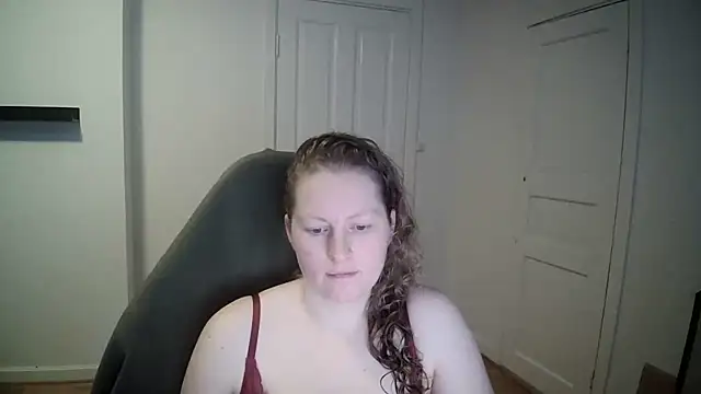 Girlnina-1995 online show from February 17, 2025, 11:55 am