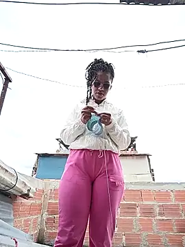 Bigassmommy x online show from October 3, 2025, 3:09 pm