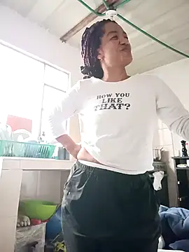 Bigassmommy x online show from March 8, 2026, 1:37 pm