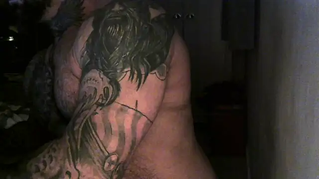 muscle1976 online show from December 19, 2024, 12:24 am