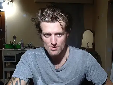 Snapshot of the-billy-blue chatting on July 7, 2026, 1:08 am the-billy-blue online show from July 7, 2026, 1:08 am