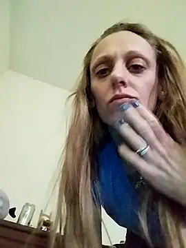 eatmeplease44 online show from November 20, 2025, 7:02 pm