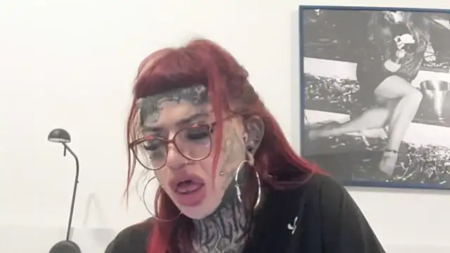 tamarapervert online show from March 17, 2026, 7:06 pm