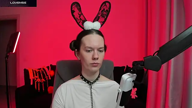 DivineBite online show from February 9, 2026, 4:11 pm