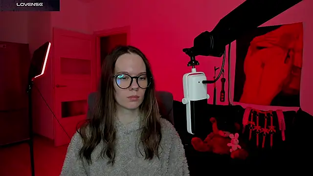 DivineBite online show from March 21, 2026, 5:16 pm