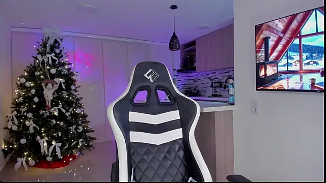 liagirl cute online show from January 10, 2026, 4:36 am