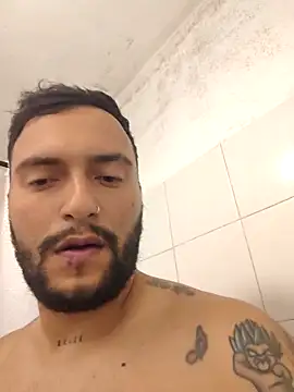 Lmfit online show from April 29, 2026, 4:00 pm