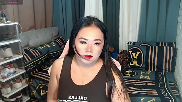 Snapshot of MagnificatMistress chatting on January 19, 2025, 11:12 am MagnificatMistress online show from January 19, 2025, 11:12 am