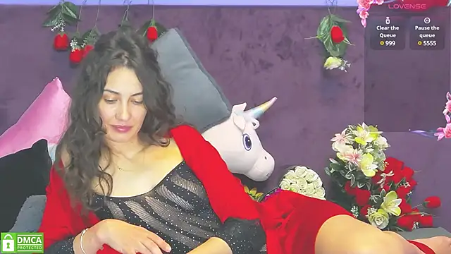 Snapshot of Jayllene chatting on December 10, 2024, 11:43 am Jayllene online show from December 10, 2024, 11:43 am