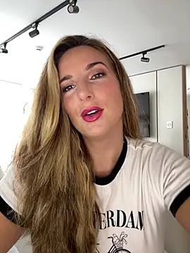 Thescorpionfr online show from February 3, 2026, 4:23 pm