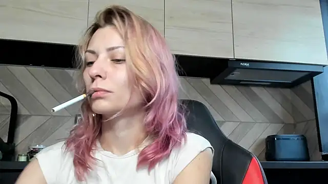 karo123421 online show from November 29, 2025, 8:39 am