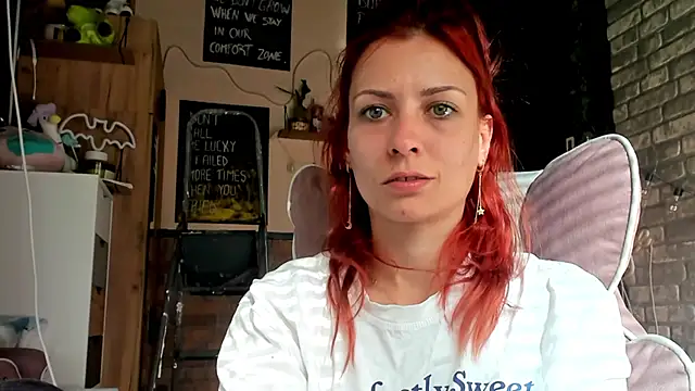 karo123421 online show from May 17, 2026, 3:19 pm