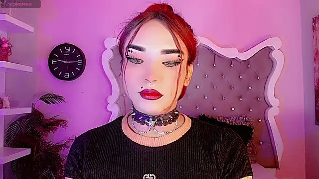 LeyXandrabraz online show from February 9, 2026, 8:24 pm