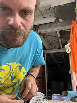 charactrzero online show from December 5, 2024, 3:37 am