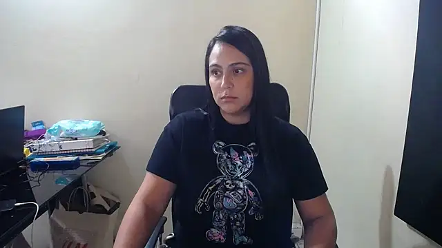 kendall 52 online show from February 18, 2025, 2:06 pm