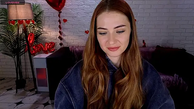 Snapshot of Adelyna_Bird chatting on February 16, 2025, 10:43 am Adelyna Bird online show from February 16, 2025, 10:43 am