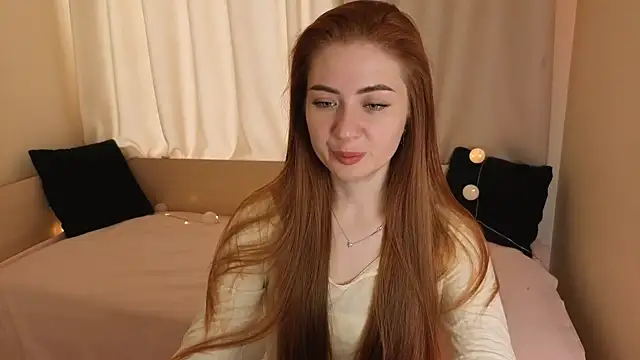 Adelyna Bird online show from December 21, 2025, 7:37 am