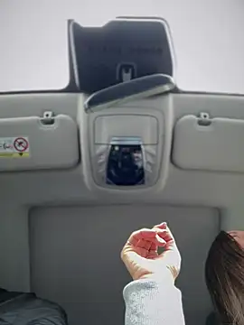 EvaCatt online show from April 5, 2026, 3:36 am