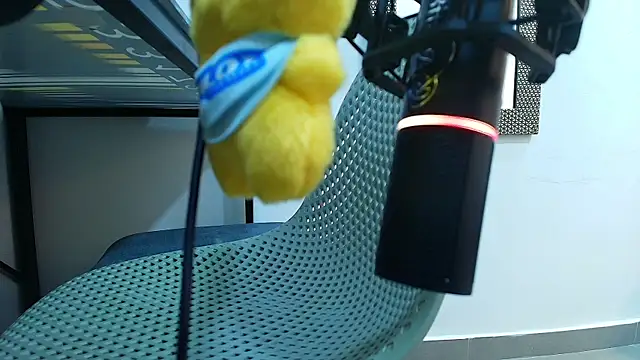 Kenya--Buhle online show from October 1, 2025, 12:00 pm