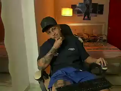 Snapshot of Jake_simons chatting on February 26, 2025, 4:03 am Jake simons online show from February 26, 2025, 4:03 am