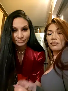 Snapshot of Ella_sweety chatting on March 12, 2025, 9:03 pm Ella sweety online show from March 12, 2025, 9:03 pm