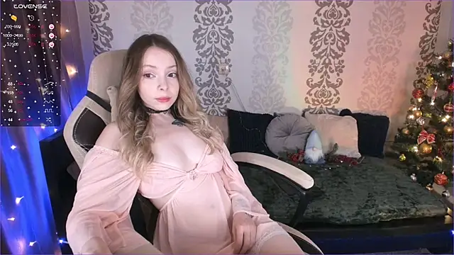 Gentle Tiffany online show from January 13, 2025, 1:39 pm