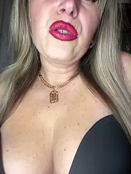 Kittenforyou online show from February 12, 2026, 1:06 pm