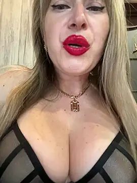 Kittenforyou online show from May 15, 2026, 12:01 pm