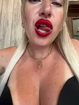 Kittenforyou online show from July 6, 2026, 11:51 am