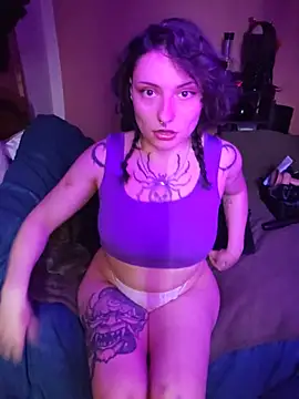 Moxxxie online show from June 4, 2026, 1:17 pm