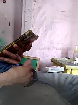 Wero4200 online show from October 21, 2025, 8:09 pm