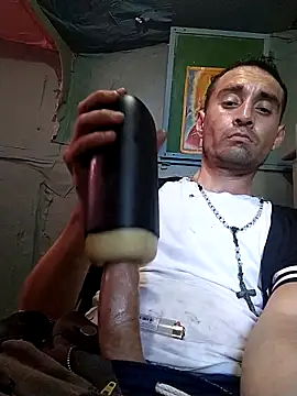 Wero4200 online show from November 8, 2025, 9:13 pm