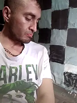 Snapshot of Wero4200 chatting on February 13, 2026, 6:15 pm Wero4200 online show from February 13, 2026, 6:15 pm