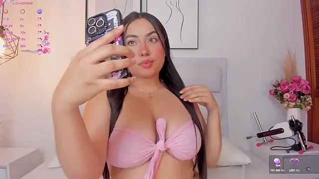 dulcepatersson1  online show from February 14, 2025, 3:22 am