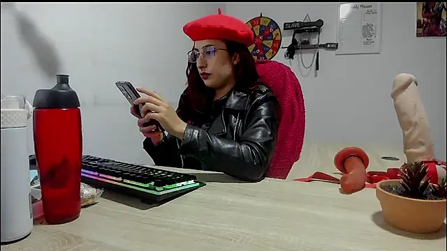 Scarlett Sen online show from March 18, 2025, 2:15 pm