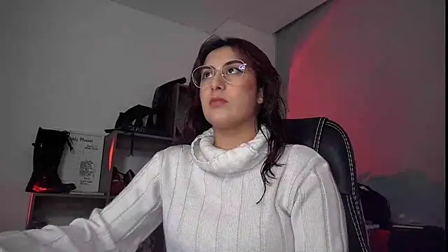 Scarlett Sen online show from September 17, 2025, 3:46 pm