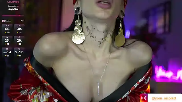 Snapshot of Your_Nicolett chatting on January 8, 2025, 1:53 am Your Nicolett online show from January 8, 2025, 1:53 am