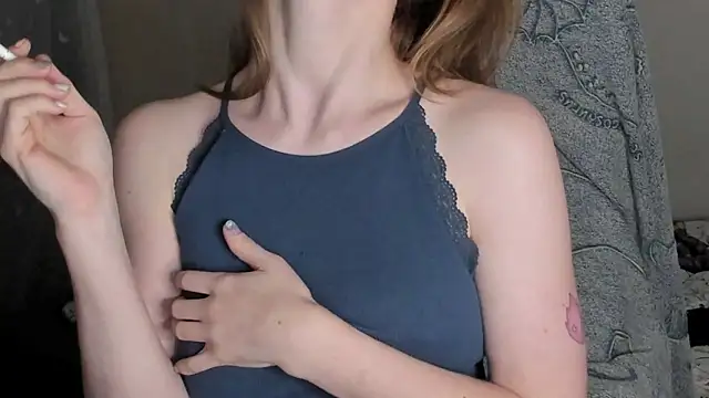 Snapshot of mollytuck chatting on September 12, 2025, 4:40 pm mollytuck online show from September 12, 2025, 4:40 pm