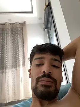 Snapshot of Hermanooooooo chatting on July 23, 2026, 11:08 am Hermanooooooo online show from July 23, 2026, 11:08 am