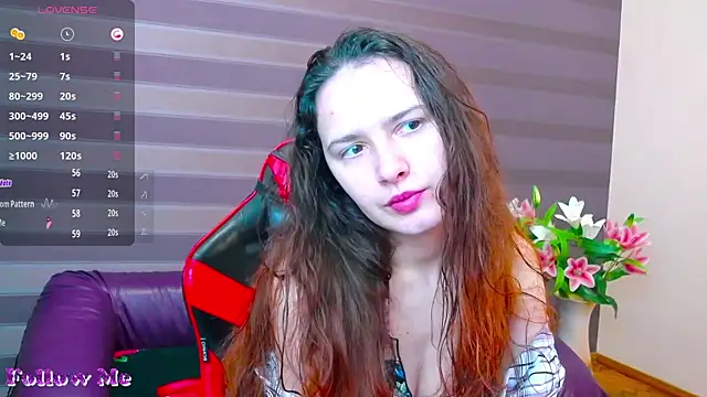 iris nikhols online show from May 12, 2026, 12:52 am