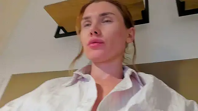 Cameron diazz online show from October 17, 2025, 8:55 pm