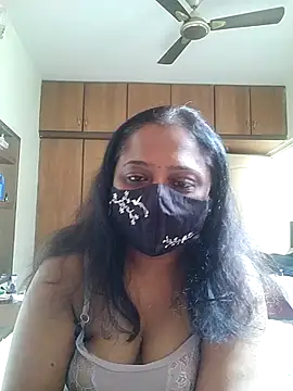 sexynayan23 online show from February 18, 2026, 4:30 am