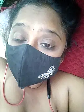 sexynayan23 online show from April 15, 2026, 5:20 pm