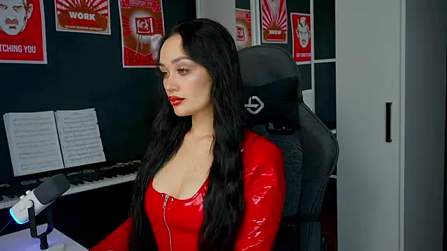 QueenAliss online show from September 16, 2025, 2:56 am