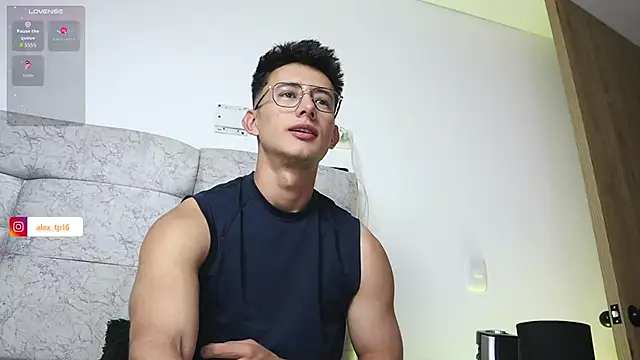  Alexxx online show from December 13, 2025, 10:59 pm