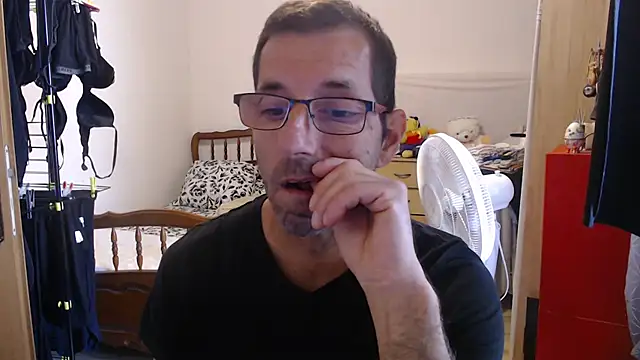 steph19x5 online show from September 12, 2025, 8:58 am