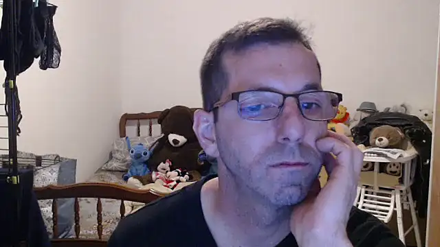 steph19x5 online show from February 25, 2026, 6:28 pm