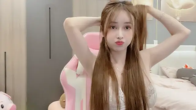 Snapshot of ANNA102 chatting on February 25, 2025, 8:58 am ANNA102 online show from February 25, 2025, 8:58 am