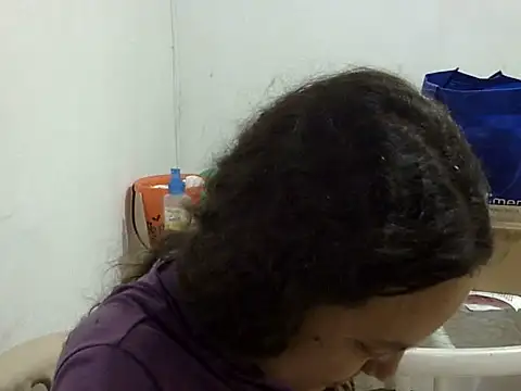 ElizabethMartinez online show from August 5, 2026, 5:49 pm