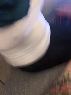 Sim june online show from December 19, 2025, 8:49 pm